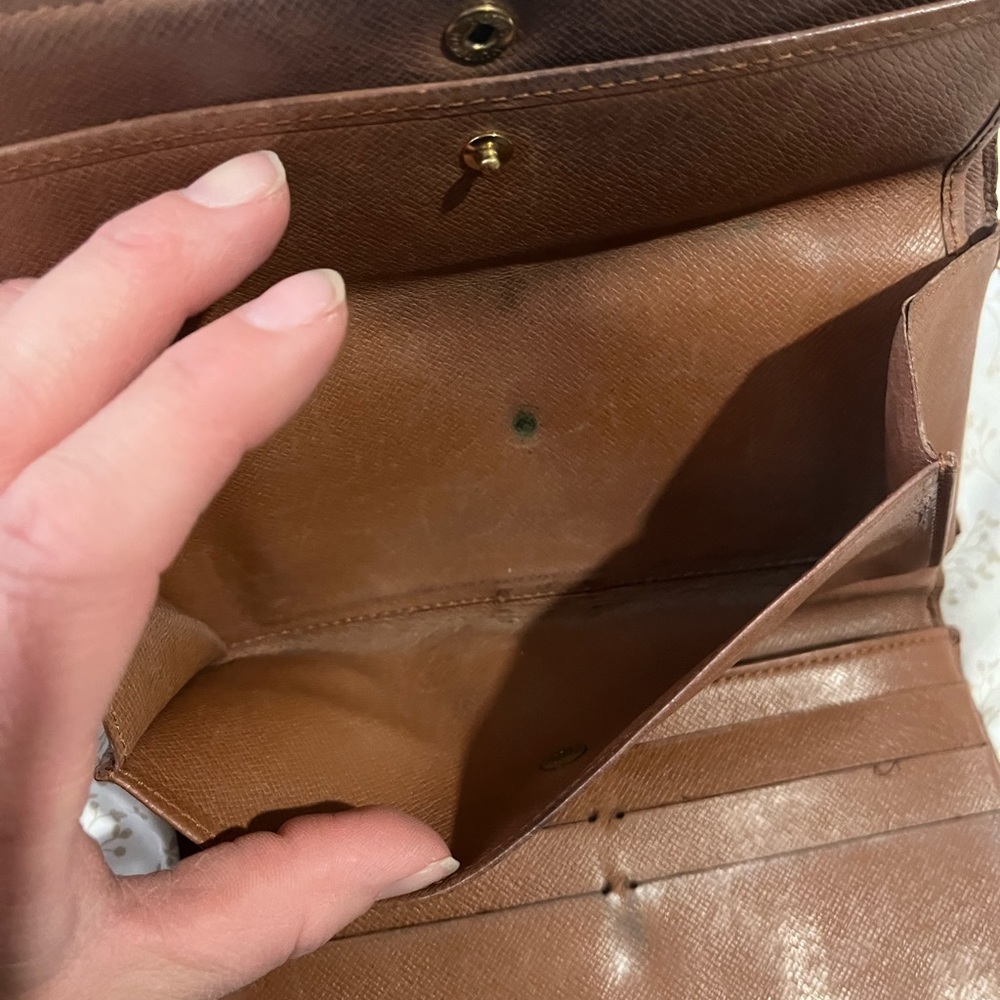 LV Monogram international Long wallet ***BOX SOLD SEPARATELY***